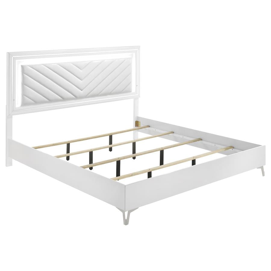 Cassia 4 or 5 piece Eastern King LED Bedroom Set White High Gloss