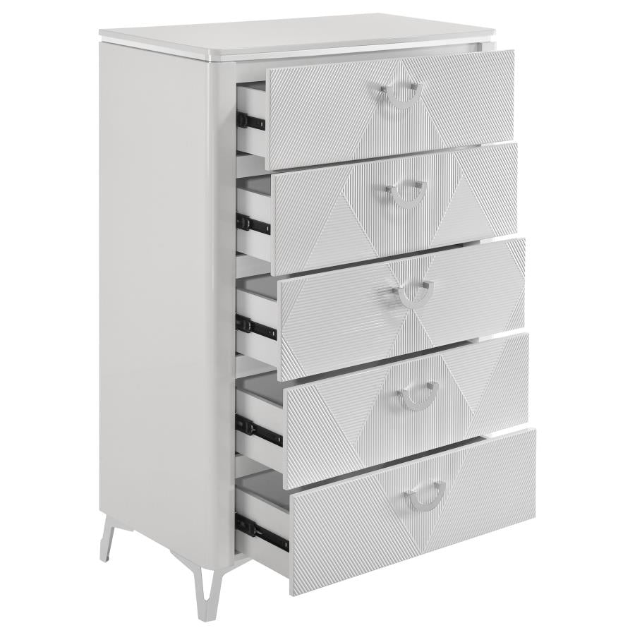 Cassia 4 or 5 piece Eastern King LED Bedroom Set White High Gloss