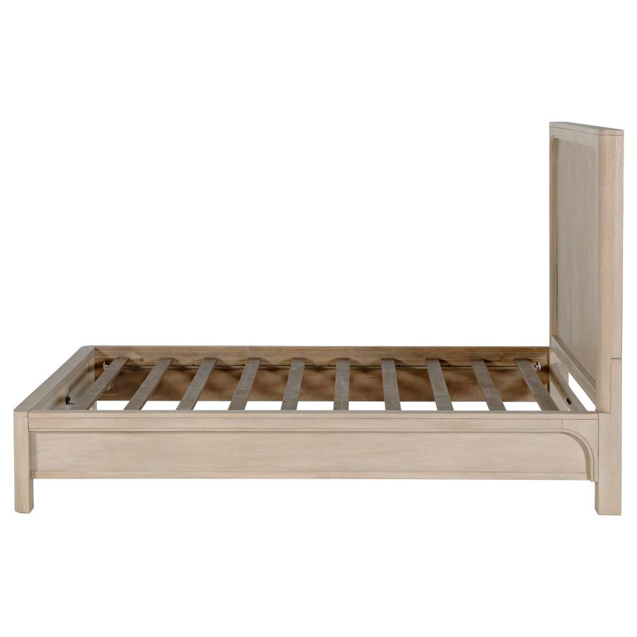 Solano 56-inch Eastern King Panel Bed Weathered Mango 222521KE