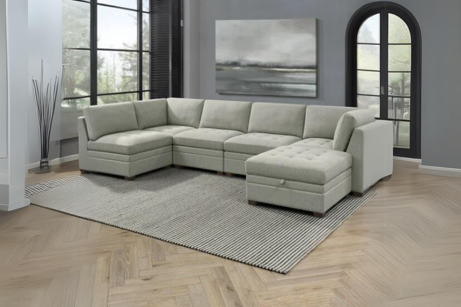 Thomasville Tisdale Fabric Sectional with Storage Ottoman Floor Model