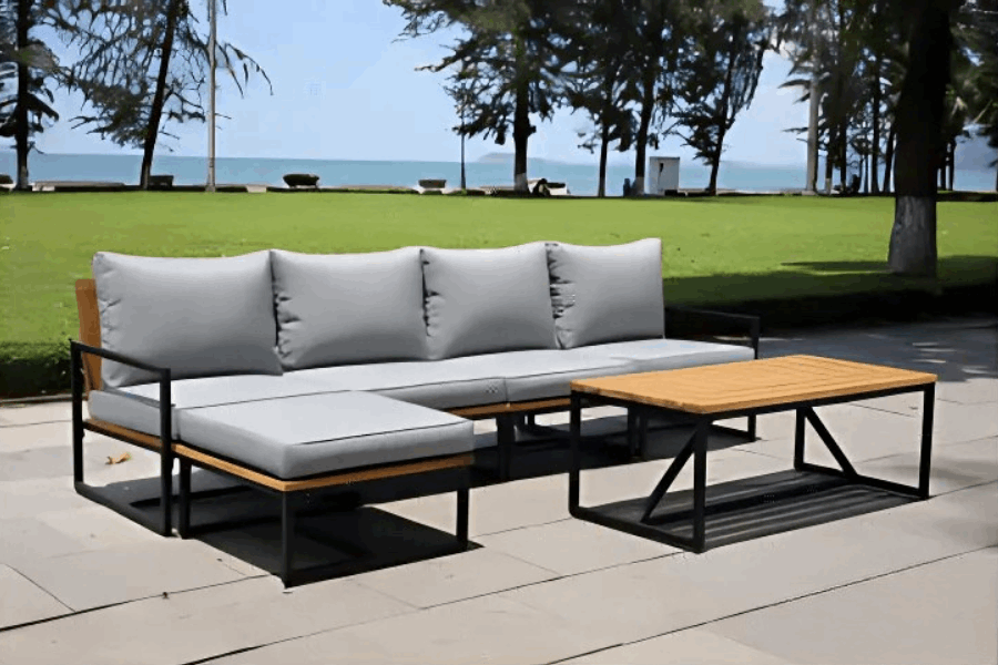 Lakewood 6 PC Sectional Set