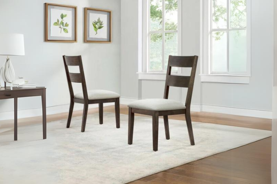 Brinley 7-piece Dining Table Set Floor Model