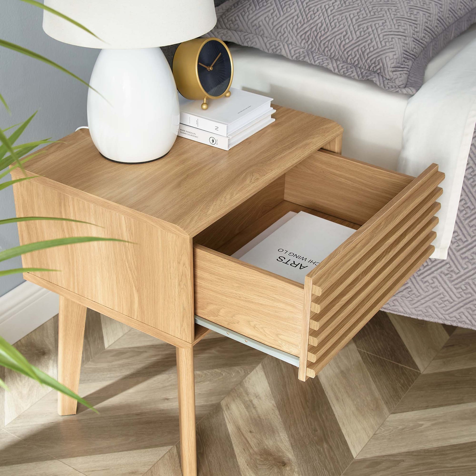 Render End Table. - Venini Furniture 