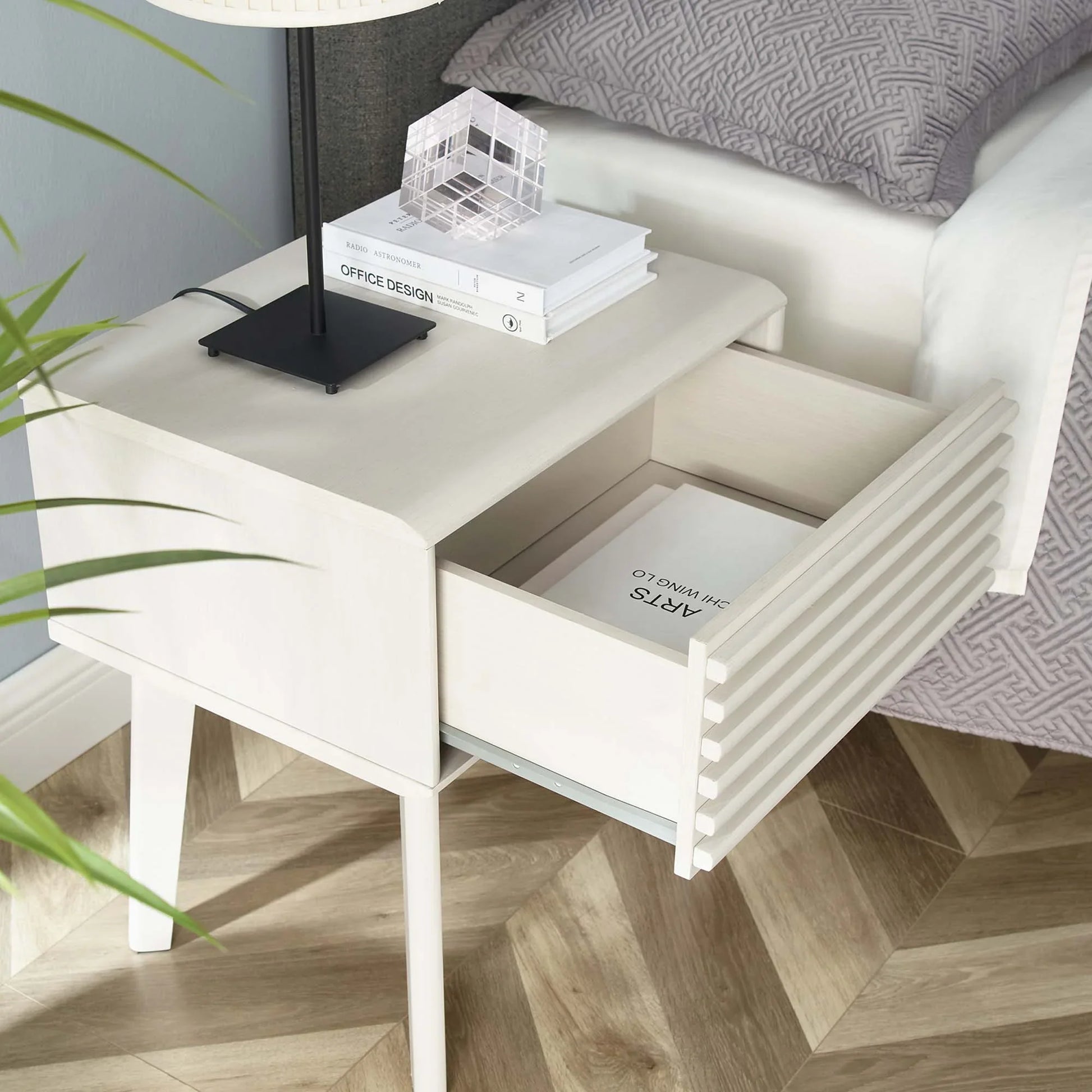 Render End Table. - Venini Furniture 
